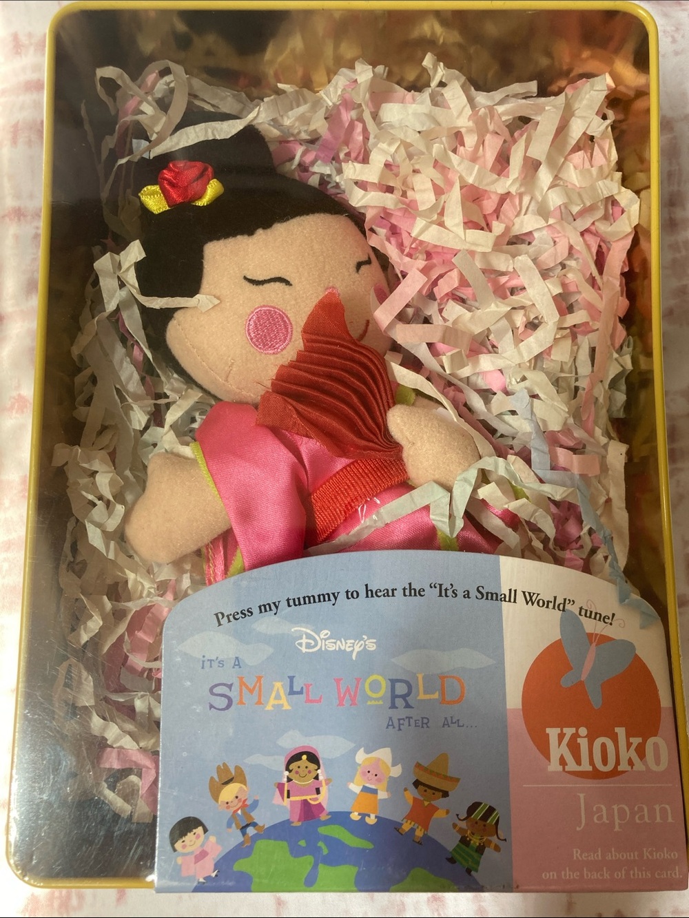 VTG Disney’s It’s A Small World” Musical Kioko Japan Doll Tin Collector Case NEW